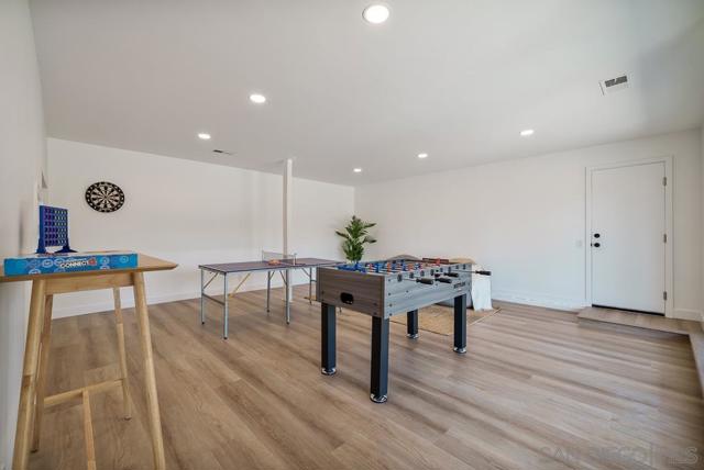 2927 Lawrence Ln, Escondido CA: https://media.crmls.org/mediaz/5154c94c-b1f1-4a05-b8d9-e412e8a940ef.jpg