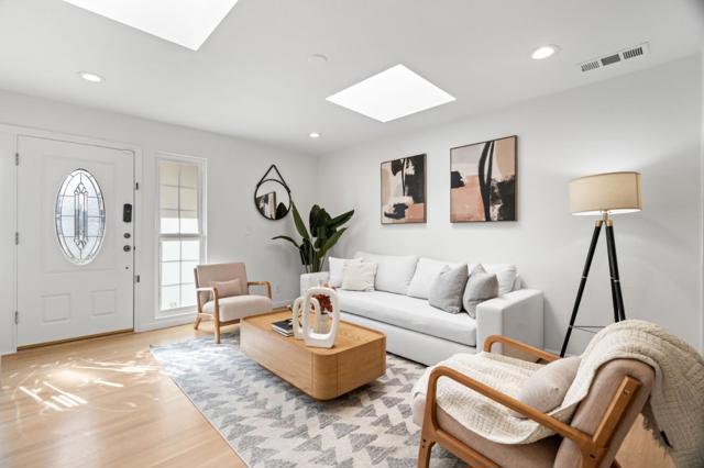 1002 Oaktree Drive, San Jose CA: https://media.crmls.org/mediaz/51550ed8-da7c-4a72-b2a3-e84cd656f134.jpg