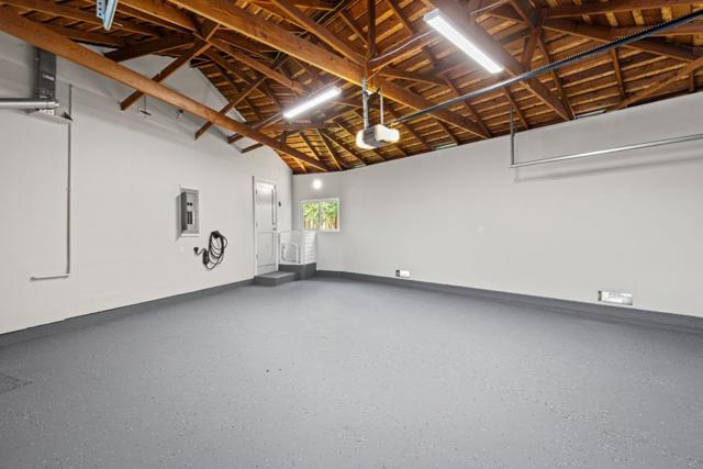 666 Fairlane Avenue, Santa Clara CA: https://media.crmls.org/mediaz/51559e09-48d7-4261-8b9e-2a26c9bed120.jpg