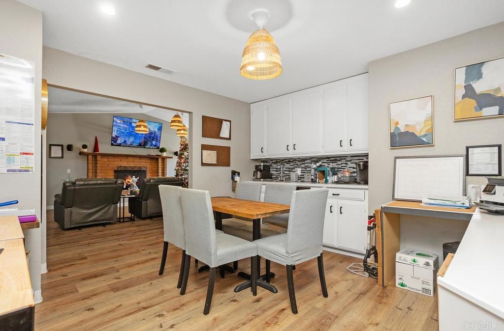 1341 Boyle Avenue - photo 9