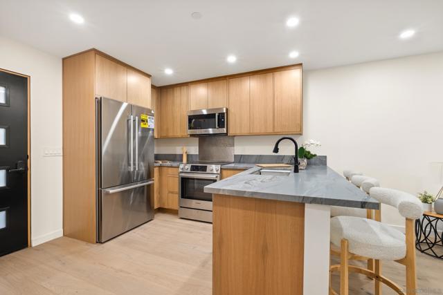 1531 33 Lieta St, San Diego CA: https://media.crmls.org/mediaz/51573f56-de14-4b8e-9333-3f9fc1fbb257.jpg