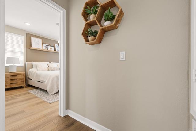 Detail Gallery Image 23 of 44 For 13085 Olympus Cir #1,  Poway,  CA 92064 - 3 Beds | 2/1 Baths