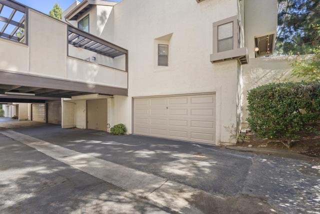 8441 Via Mallorca, La Jolla CA: https://media.crmls.org/mediaz/51576fb9-3f9a-49c4-99d6-8ff05340d7a0.jpg