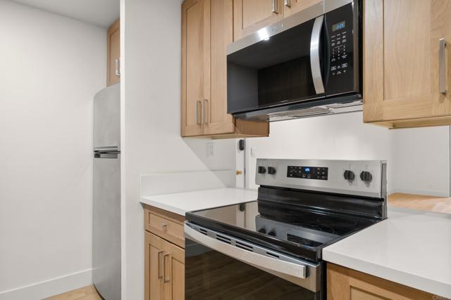 Detail Gallery Image 13 of 31 For 4444 W Point Loma Bld #16,  San Diego,  CA 92107 - 2 Beds | 2 Baths