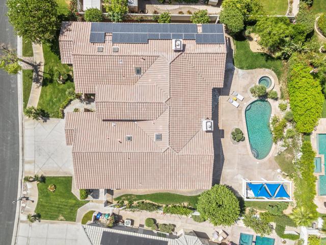 7 King Edward Court, Rancho Mirage CA: https://media.crmls.org/mediaz/51581116-9491-4819-8d58-44bbd5e2c3c1.jpg