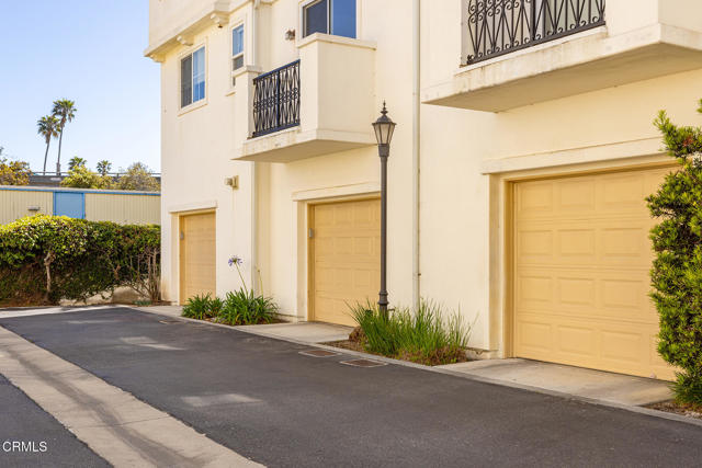 Detail Gallery Image 29 of 38 For 148 Beach Side Ct, Ventura,  CA 93001 - 2 Beds | 2/1 Baths