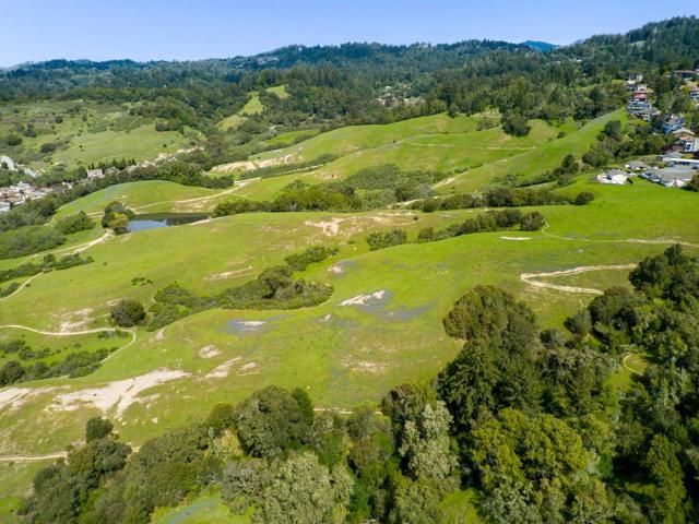 360 Tabor Drive, Scotts Valley CA: https://media.crmls.org/mediaz/51586e26-28b5-4c14-95f9-7ae8b78b5484.jpg