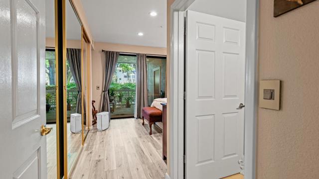 2600 Oak Road, Walnut Creek CA: https://media.crmls.org/mediaz/515881c4-1eaf-4f02-842e-2ed1c7f071b2.jpg