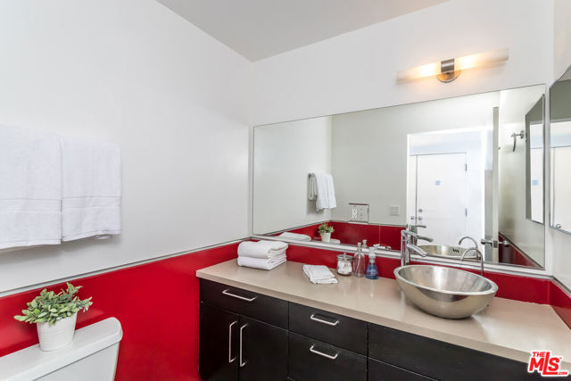 1212 Abbot Kinney Boulevard, C photo 17