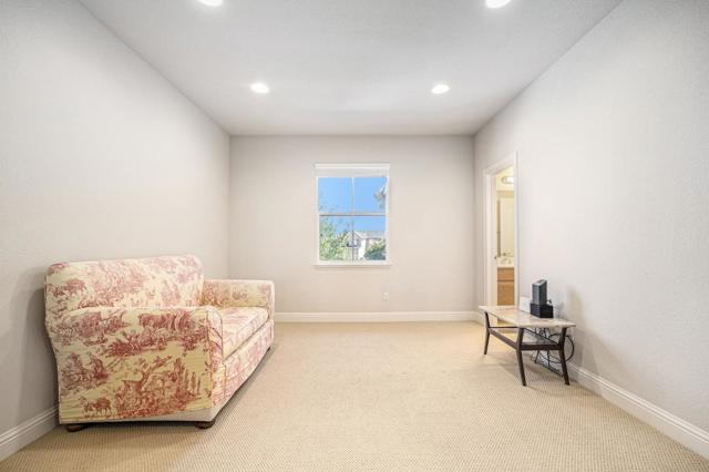 1964 Finger Peak Way, Antioch CA: https://media.crmls.org/mediaz/515a69ff-b575-4c2a-886d-5514e339aba8.jpg