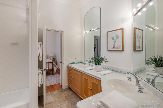 Image 23 of 36 For 308 Corto St
