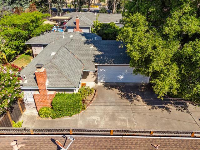 12 Church Street, Mountain View CA: https://media.crmls.org/mediaz/515bc5e3-f2c6-4503-a3e6-2a76ae72f16c.jpg