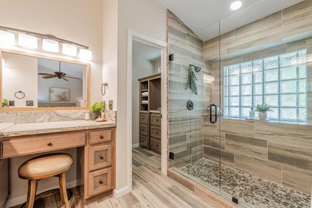 4025 Santa Maria Place, Turlock CA: https://media.crmls.org/mediaz/515c08f8-7654-4413-a40c-e368ab0b76af.jpg