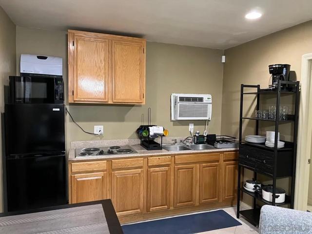 44784 Sherwood Drive, Indio CA: https://media.crmls.org/mediaz/515c9c44-2de8-4c8d-8e73-0a65220efb76.jpg