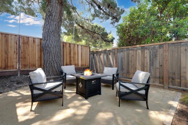 2810 Isabelle Avenue, San Mateo CA: https://media.crmls.org/mediaz/515d9337-8bb7-4f03-a14e-ac41b3bd621a.jpg