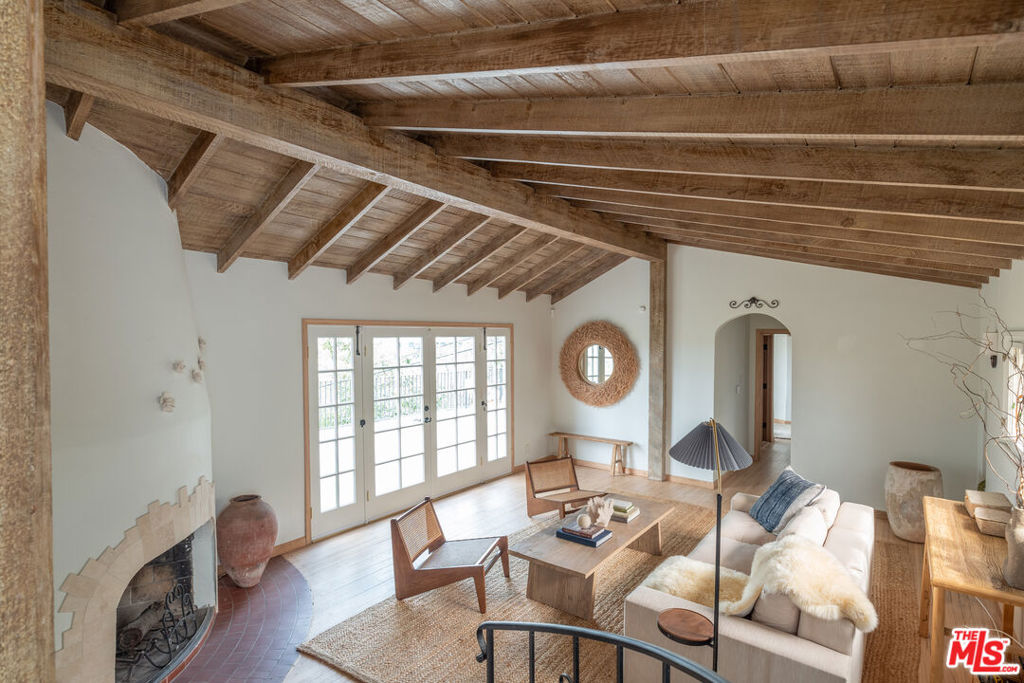 11539 Sunshine Terrace