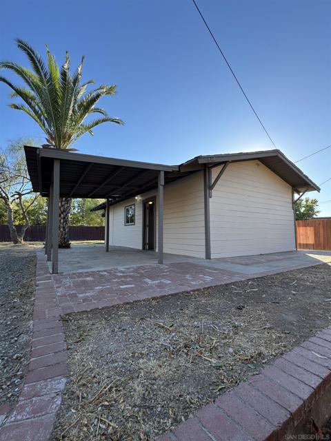 26364 San Jacinto St, Hemet, California 92543, ,Multi-Family,For Sale,San Jacinto St,240028452SD