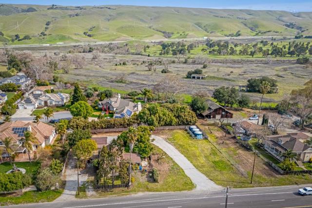 Image 3 of 91 For 584586 Monterey Road