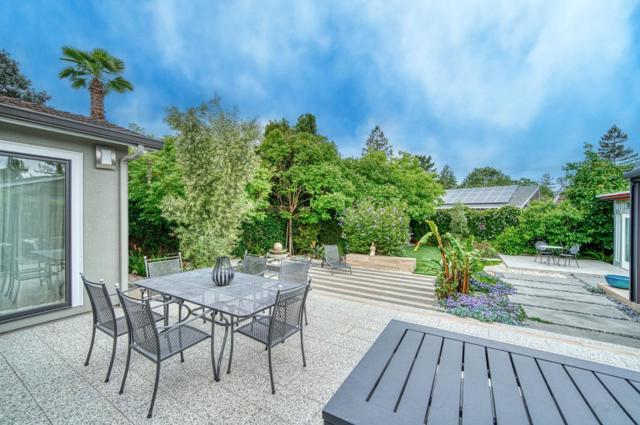 2618 Brewster Avenue, Redwood City CA: https://media.crmls.org/mediaz/515fb6d8-c21f-4ae6-9ac6-e97fbdfd744e.jpg