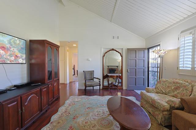 Detail Gallery Image 8 of 40 For 6965 Parkside Ave #C,  San Diego,  CA 92139 - 2 Beds | 2 Baths