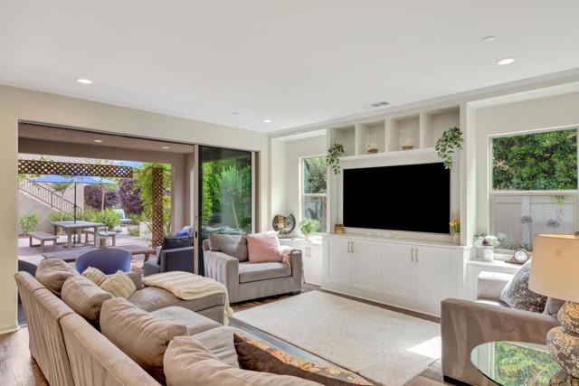 2953 Fledgling Drive, Escondido CA: https://media.crmls.org/mediaz/51606d33-6639-4a98-9b67-793a2ef92c3e.jpg