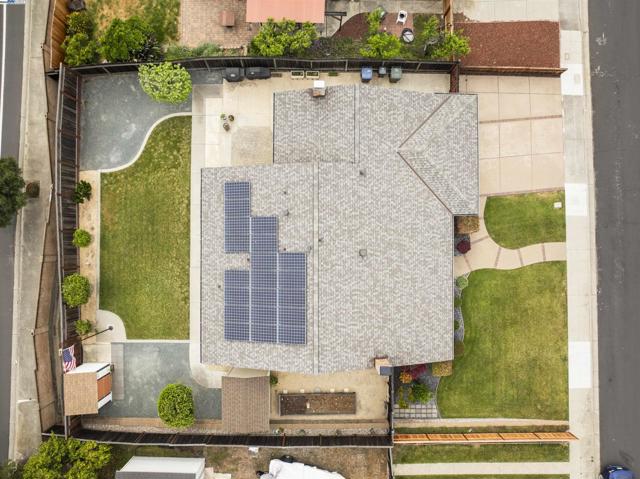 2845 Briarwood Dr, Livermore CA: https://media.crmls.org/mediaz/51617a29-9384-40f8-9ae9-4ebcf8291af4.jpg