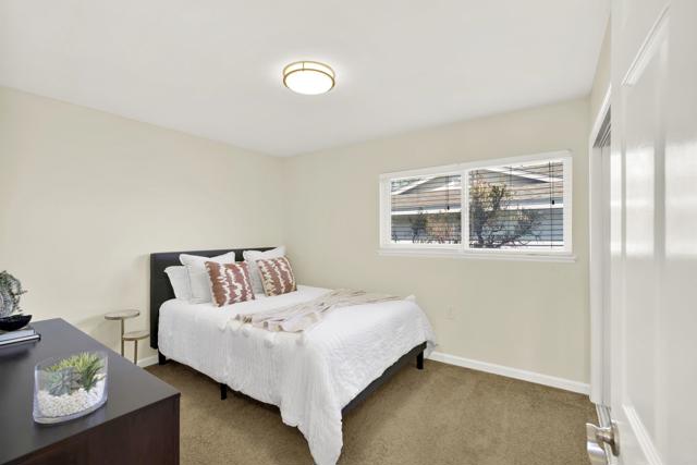 12093 Callado Dr, San Diego CA: https://media.crmls.org/mediaz/51623dcb-faef-46cd-b584-59c286a73a61.jpg