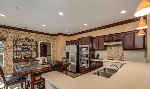 988 Alta, Palm Springs CA: https://media.crmls.org/mediaz/51623f44-97a4-41aa-9914-a82cf23b581a.jpg