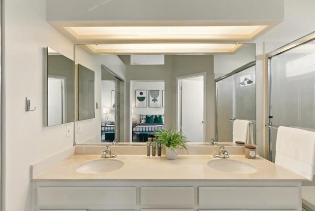 583 Shoal Circle,  CA: https://media.crmls.org/mediaz/5162a3d0-7de6-430c-a6d0-ec6fb016ae9e.jpg