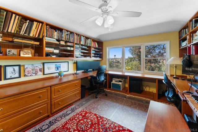 Image 19 of 43 For 4314 Middlesex Drive