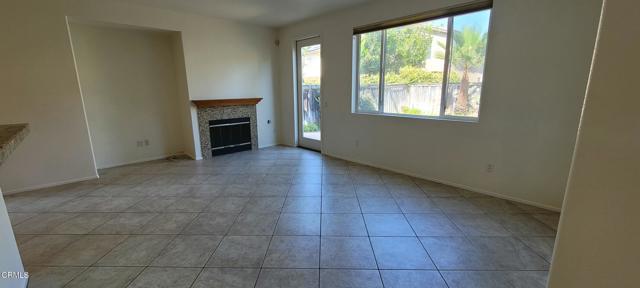 Detail Gallery Image 9 of 32 For 822 Belleza Dr, Oxnard,  CA 93030 - 5 Beds | 4/1 Baths