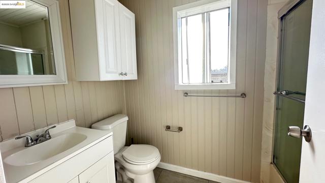 840 Key Route Blvd, Albany CA: https://media.crmls.org/mediaz/51645030-092c-4b04-9916-6666510cdd20.jpg
