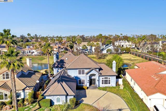 5771 Gateway Ct, Discovery Bay CA: https://media.crmls.org/mediaz/51650301-7c46-44e0-9b1f-a542e0abe4ba.jpg
