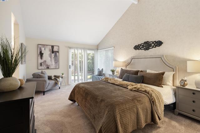 35344 Rutland Ct, Newark CA: https://media.crmls.org/mediaz/5165496c-3751-469a-b3da-53204a655fef.jpg