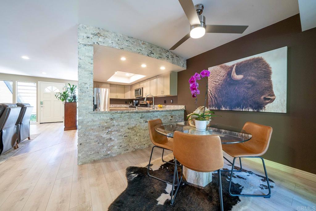 4016 Layang Layang Circle - photo 12