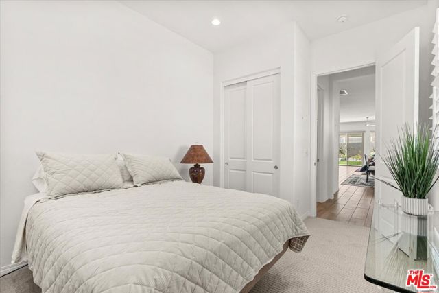 43 Zinfandel, Rancho Mirage CA: https://media.crmls.org/mediaz/516647b9-8ed8-46e2-b4f8-230f1435be7d.jpg
