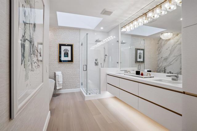 3334 Caminito Cabo Viejo, Del Mar CA: https://media.crmls.org/mediaz/5166dbde-7010-46e1-8481-f3ae0c87170a.jpg