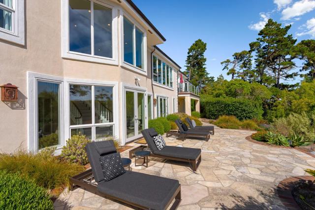 4038 Sunridge Road, Pebble Beach CA: https://media.crmls.org/mediaz/5167ed6c-36c4-4c4e-87dd-98b29b2d1412.jpg