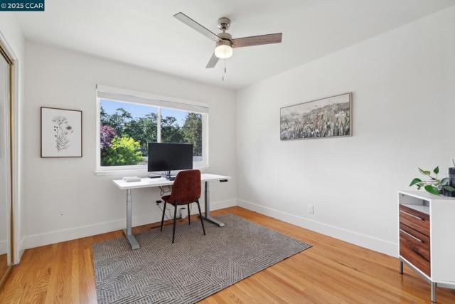 3739 Northridge Dr, Concord CA: https://media.crmls.org/mediaz/516a3f08-8cc7-4a24-aaec-b9d807aa94c3.jpg