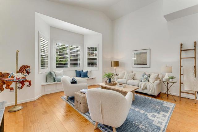 513 Hill Street, Capitola CA: https://media.crmls.org/mediaz/516a814e-a8d9-4fb0-aa01-b50ee6e038e5.jpg