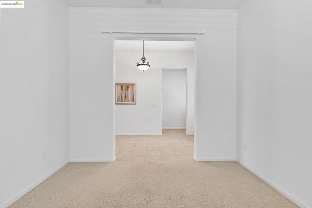 551 Quindell Way, Brentwood CA: https://media.crmls.org/mediaz/516abfe4-84a2-4cfb-8597-055720745491.jpg