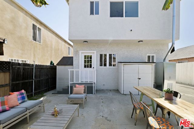 1231 E 47th Place, Los Angeles, CA 90011 Listing Photo  43