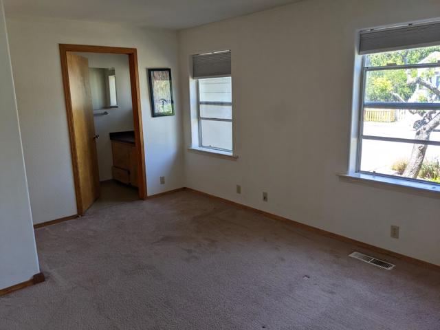 129 Sunnyside Avenue, Santa Cruz CA: https://media.crmls.org/mediaz/516cdbe1-4ce7-4e93-9d8b-f4064d48faf5.jpg