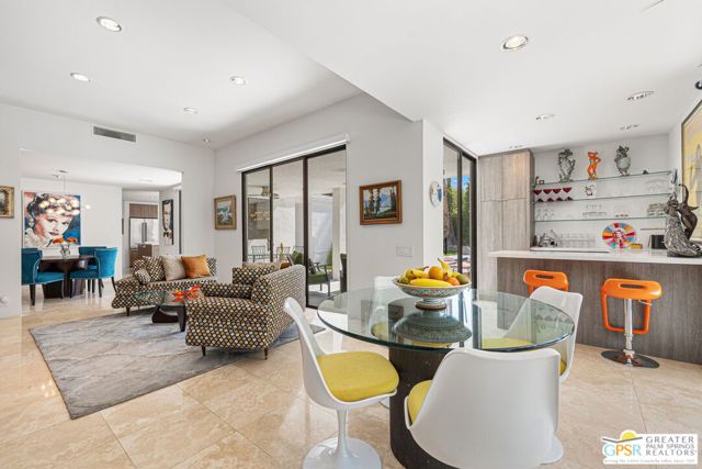 2653 S Calle Palo Fierro, Palm Springs, CA 92264