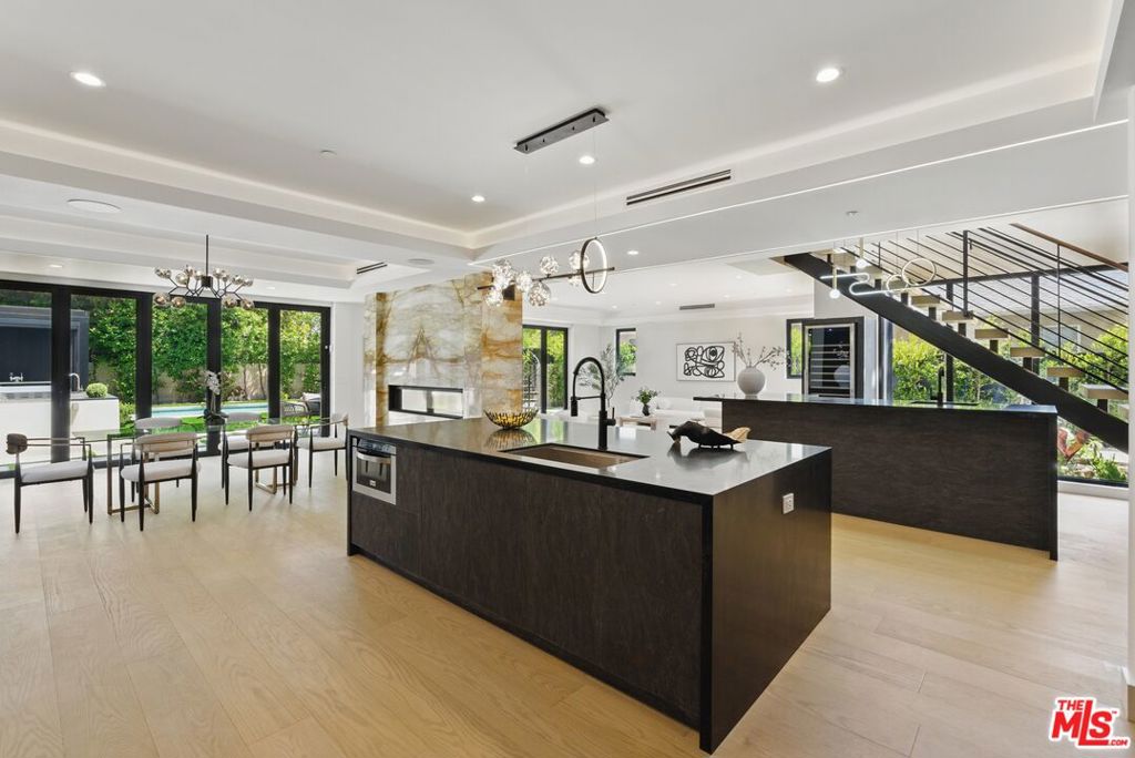 4906 Van Noord AvenueSherman Oaks image #12