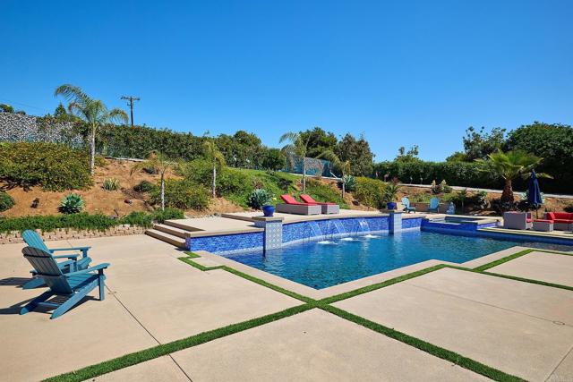 Detail Gallery Image 9 of 50 For 5617 Hidden Grove Way, Bonsall,  CA 92003 - 4 Beds | 3/1 Baths