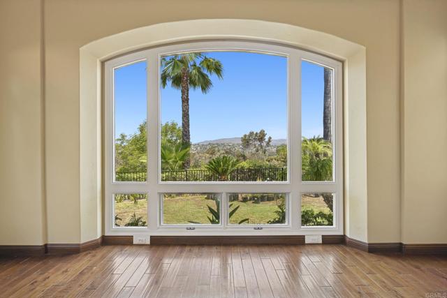 431 Flores de Oro, Rancho Santa Fe CA: https://media.crmls.org/mediaz/517009fd-fec5-49e2-b27b-65f181e14ea0.jpg