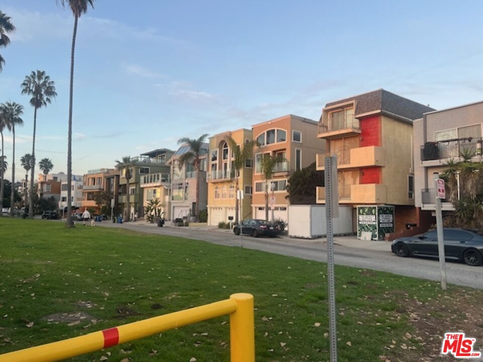 6655 Esplanade #1
