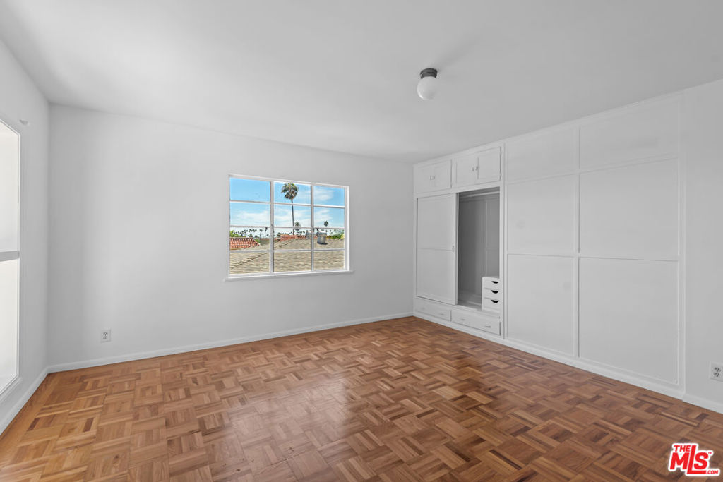 MLS #25587447 image #13