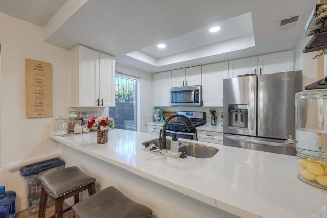Detail Gallery Image 11 of 30 For 1056 Grape St, San Marcos,  CA 92069 - 2 Beds | 2 Baths